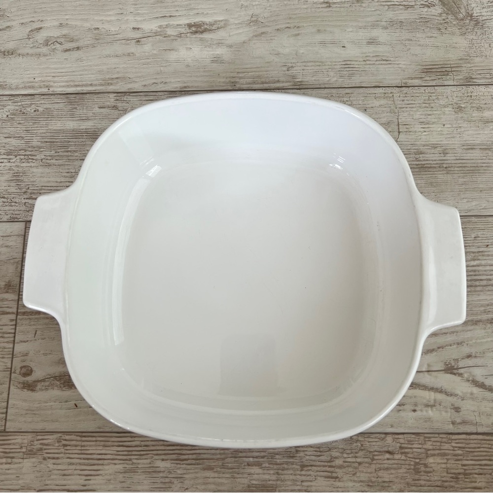 Vintage Corningware White and Blue Cornflower A-2-B Bakeware Dish 2 Liter - Picture 2 of 7